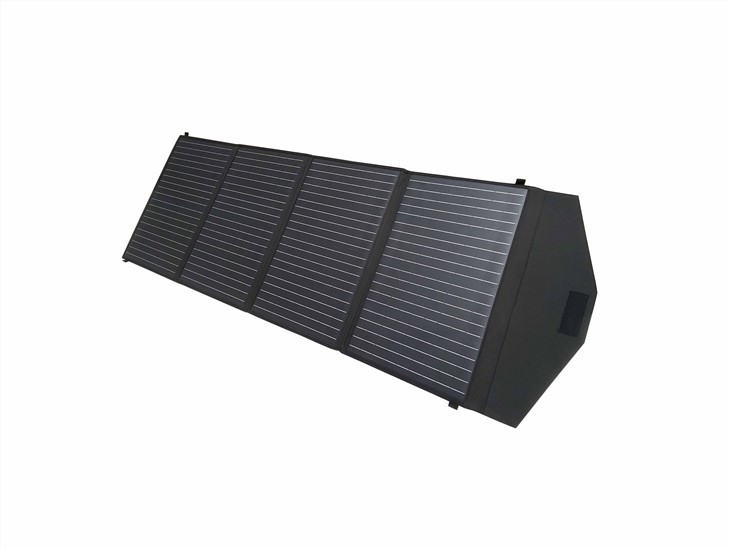 200W -os összecsukható napelem az RV -hez