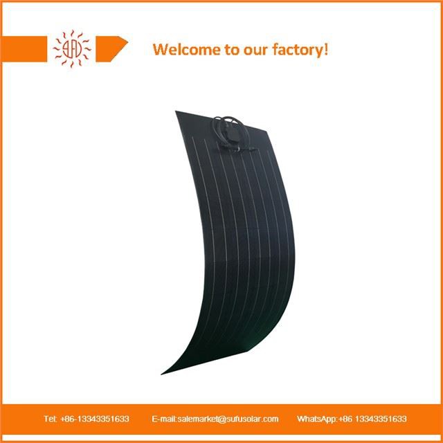 Félig rugalmas napelem